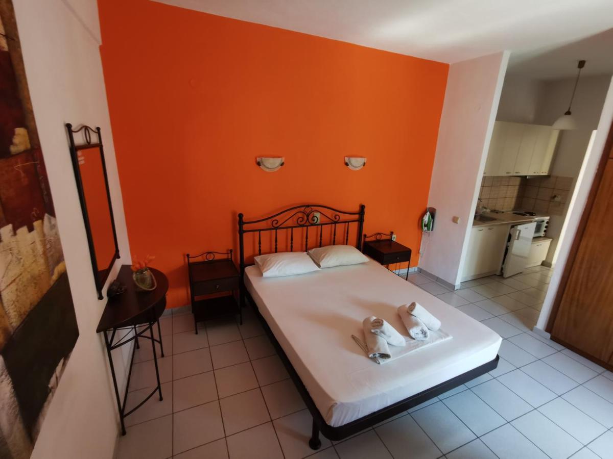Sívota Marinos Apartsアパートホテル エクステリア 写真