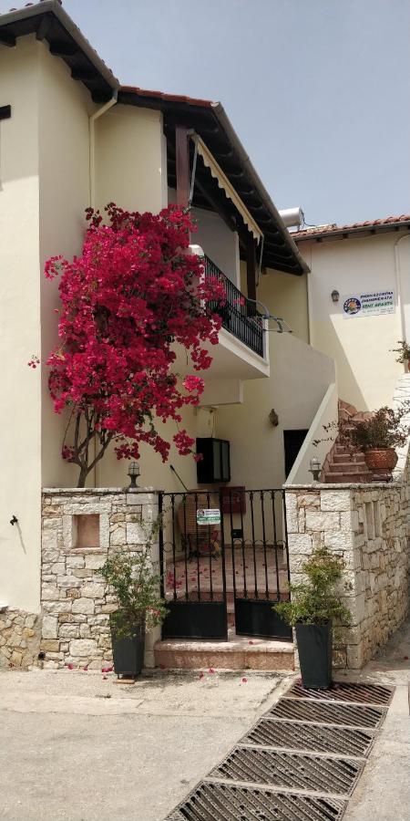 Sívota Marinos Apartsアパートホテル エクステリア 写真